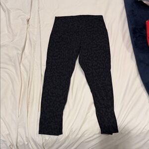 Lululemon Black Cheetah Print Leggings